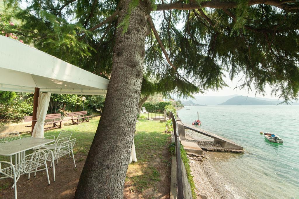 Nest On The Lake Marone Bilik gambar
